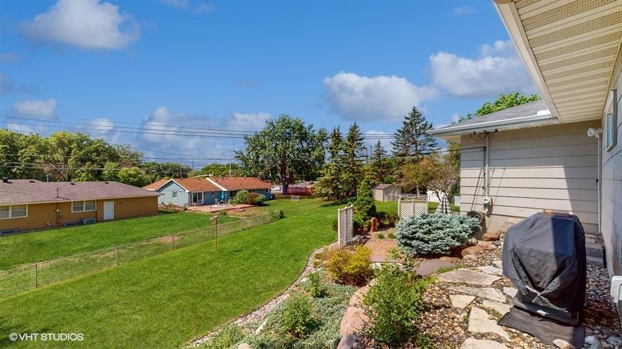 8330 Ewing Road Bloomington, MN 55431 - Photo 36 of 60