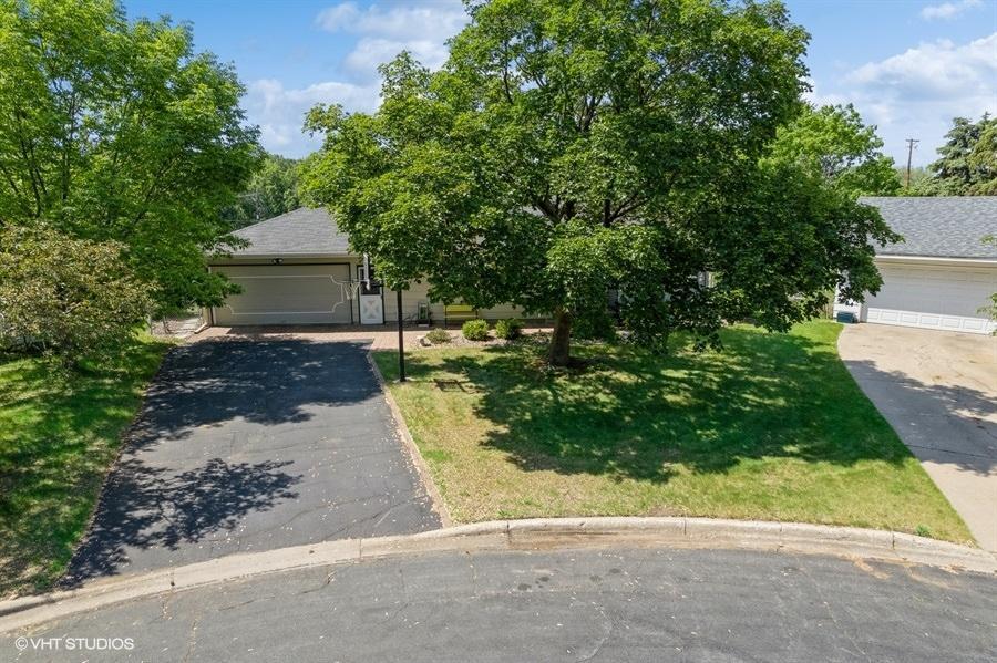 8330 Ewing Road Bloomington, MN 55431 - Photo 55 of 60