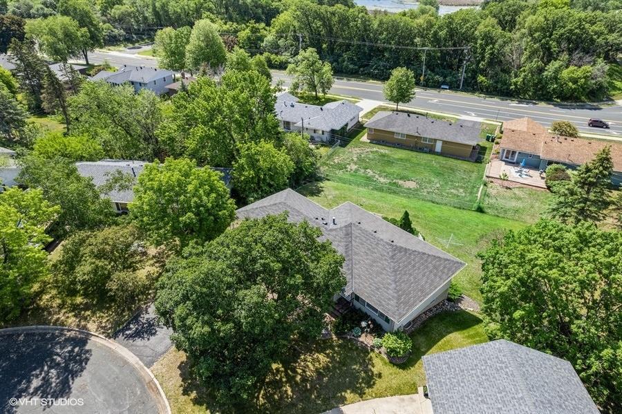 8330 Ewing Road Bloomington, MN 55431 - Photo 56 of 60