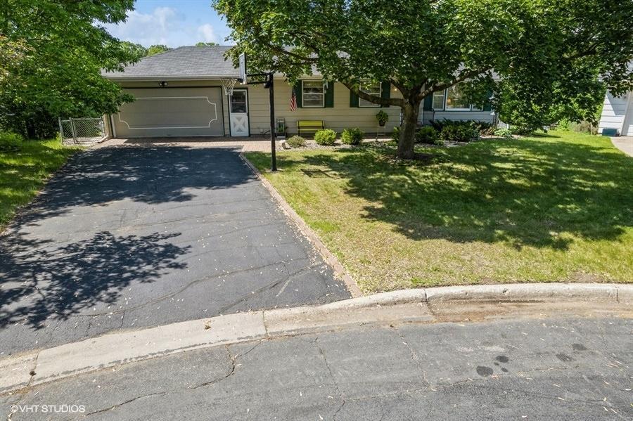 8330 Ewing Road Bloomington, MN 55431 - Photo 57 of 60