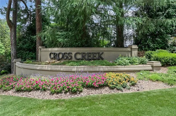 $320,000 | 70 Chaumont Square Northwest, Atlanta, GA 30327