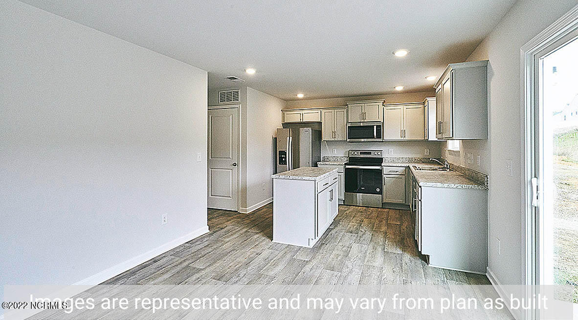 7645 Sand Pit Road Stantonsburg, NC 27883 - Photo 13 of 31 Kyle_Gray_Cabinets (12)