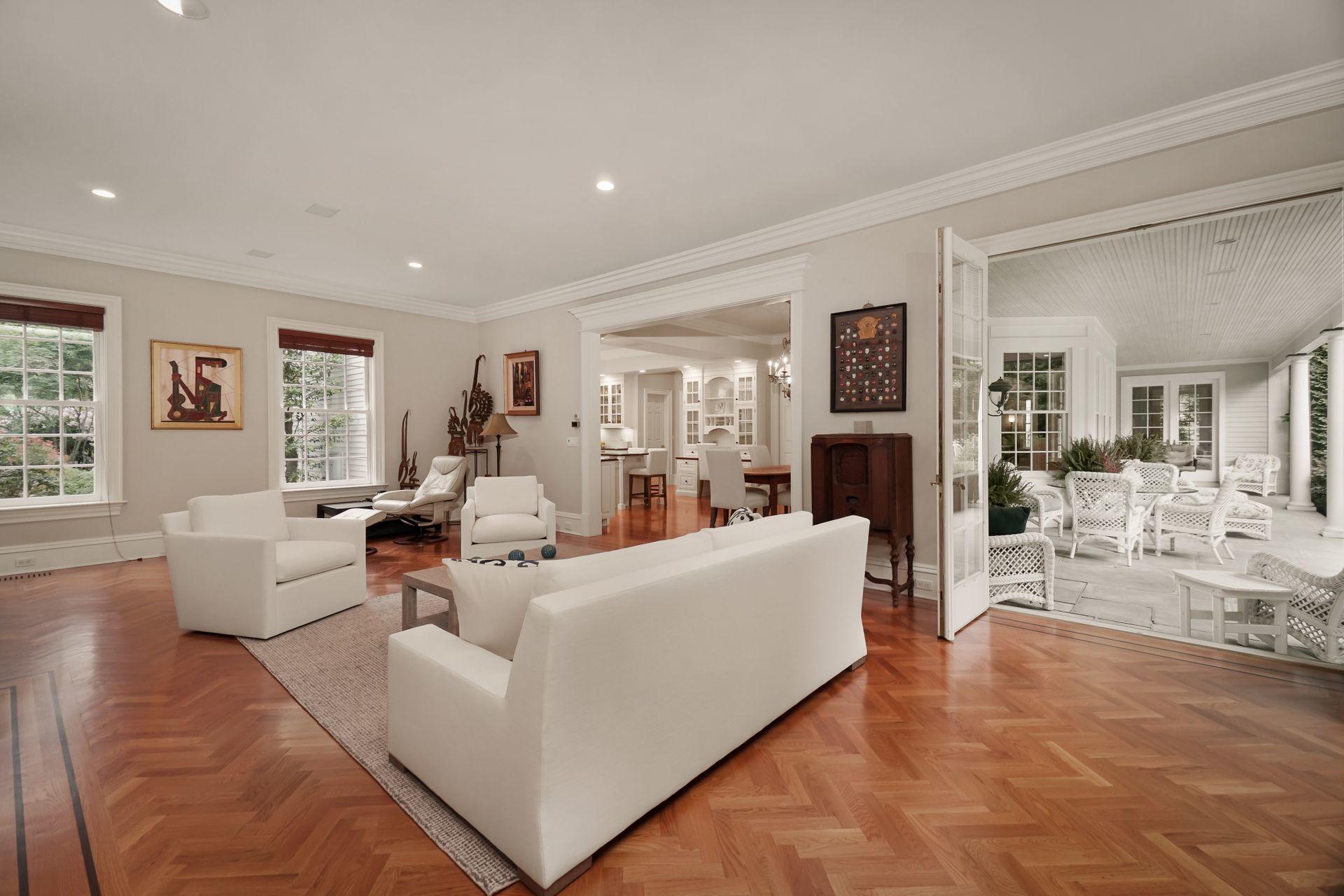 440 Michigan Road New Canaan, CT 06840 - Photo 14 of 52 122