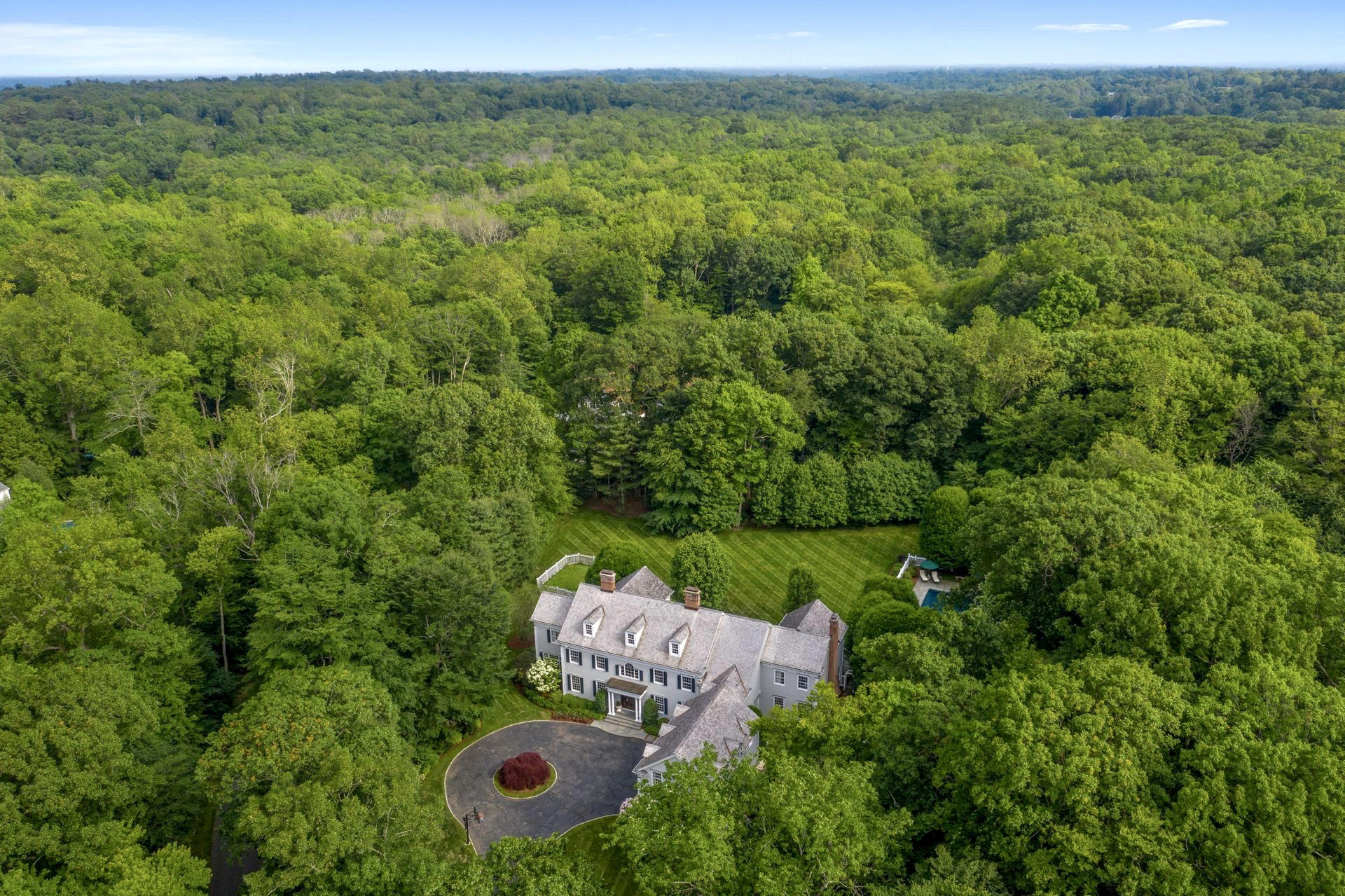 440 Michigan Road New Canaan, CT 06840 - Photo 50 of 52 440 Marty's high aerial
