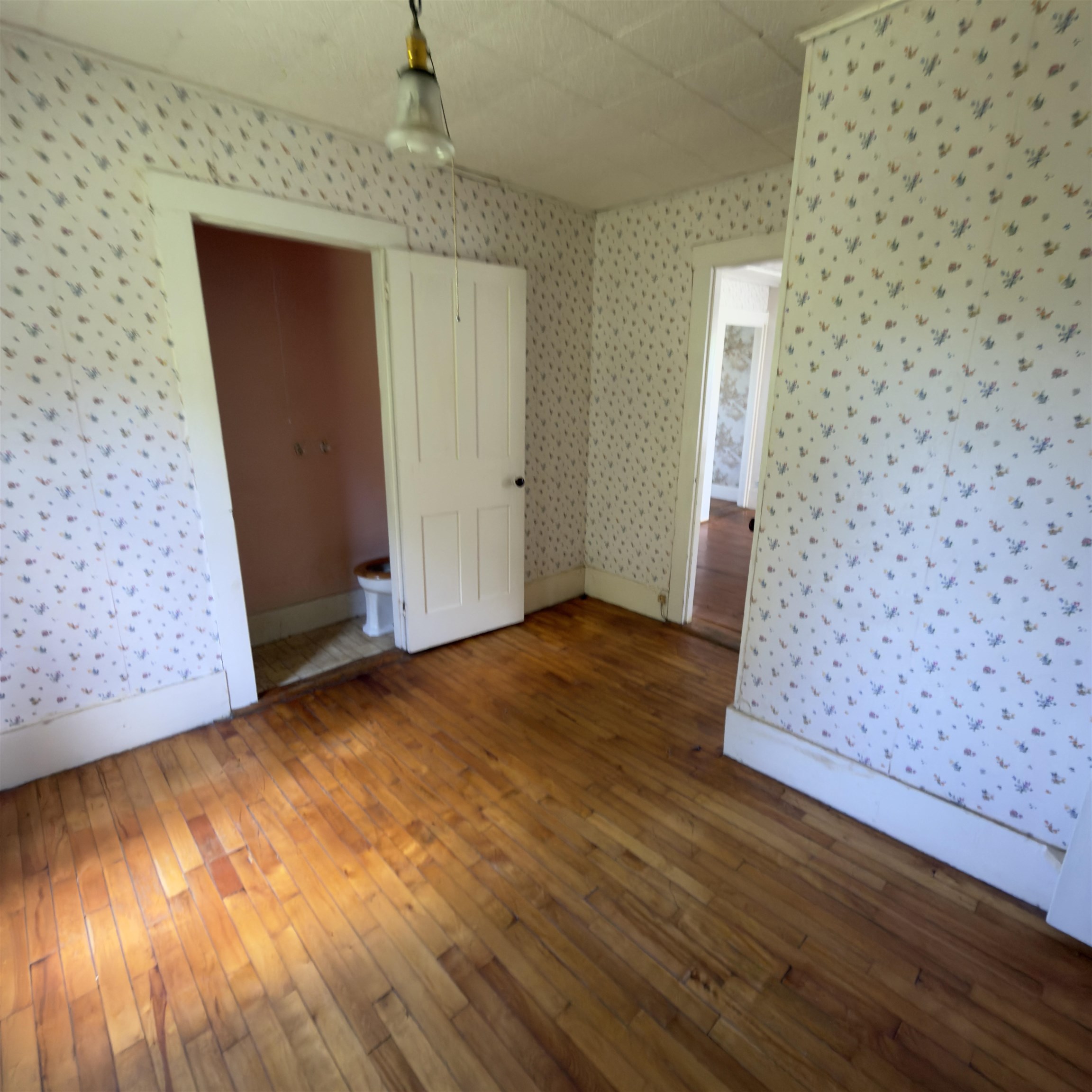 1275 Old Rte 25 Rumney, NH 03266 - Photo 12 of 23 Gallery Image 12