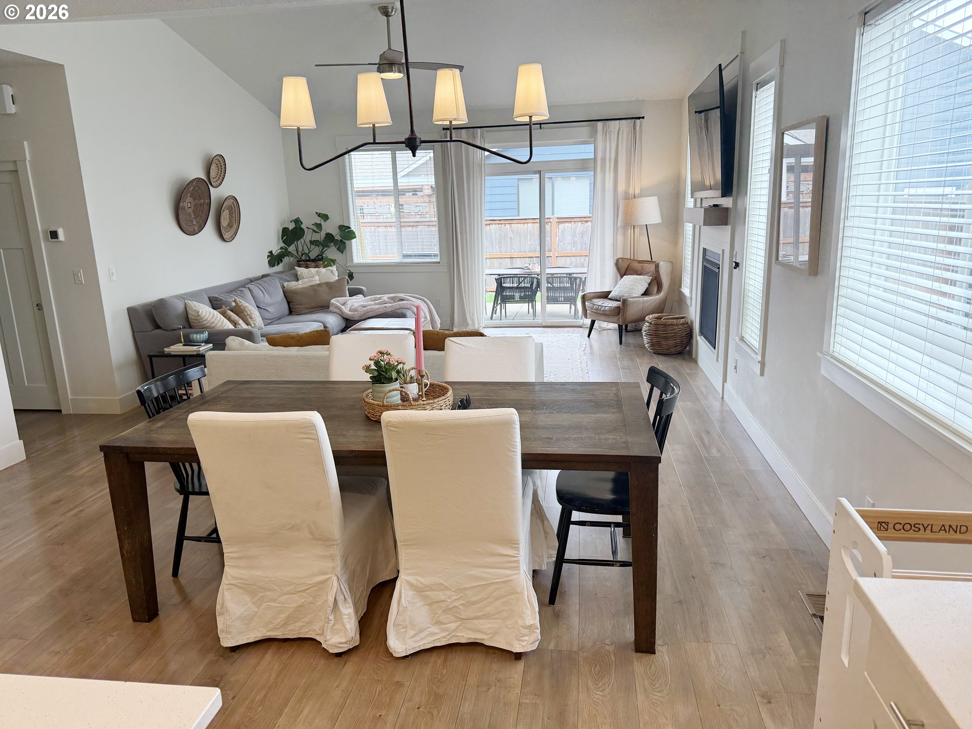 2893 4th Street Hubbard, OR 97032 - Photo 4 of 19