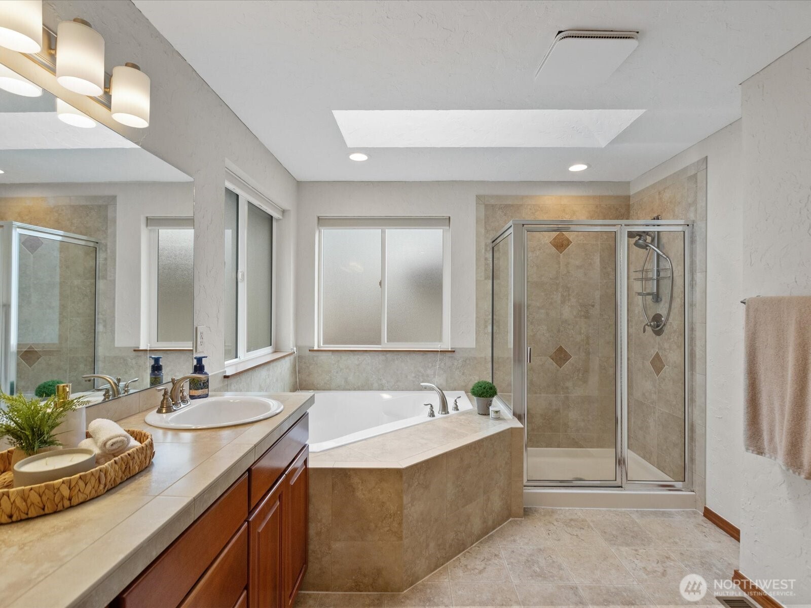 23717 17th Place West Bothell, WA 98021 - Photo 17 of 23