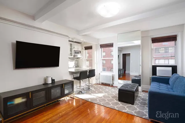 $625,000 | 325 West 45th Street, Unit 701 | Hell's Kitchen