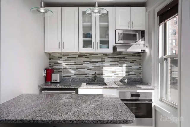 $625,000 | 325 West 45th Street, Unit 701 | Hell's Kitchen