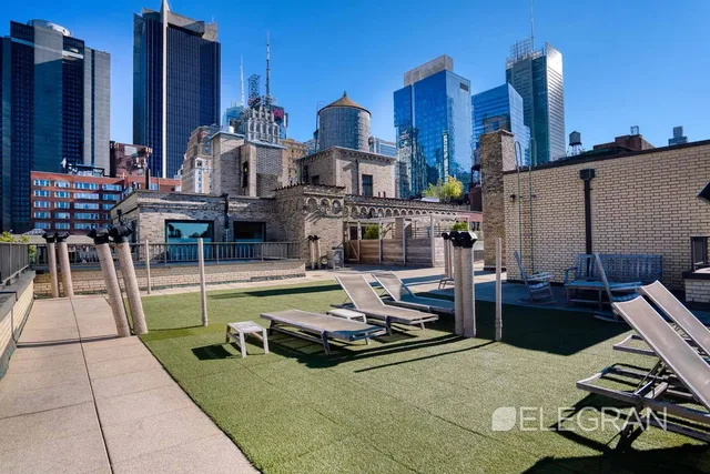 $625,000 | 325 West 45th Street, Unit 701 | Hell's Kitchen