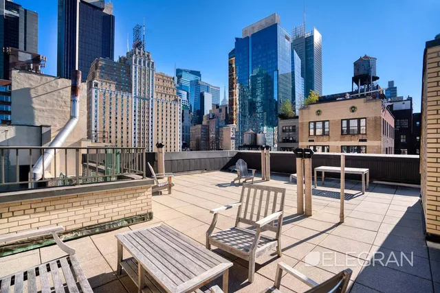 $625,000 | 325 West 45th Street, Unit 701 | Hell's Kitchen