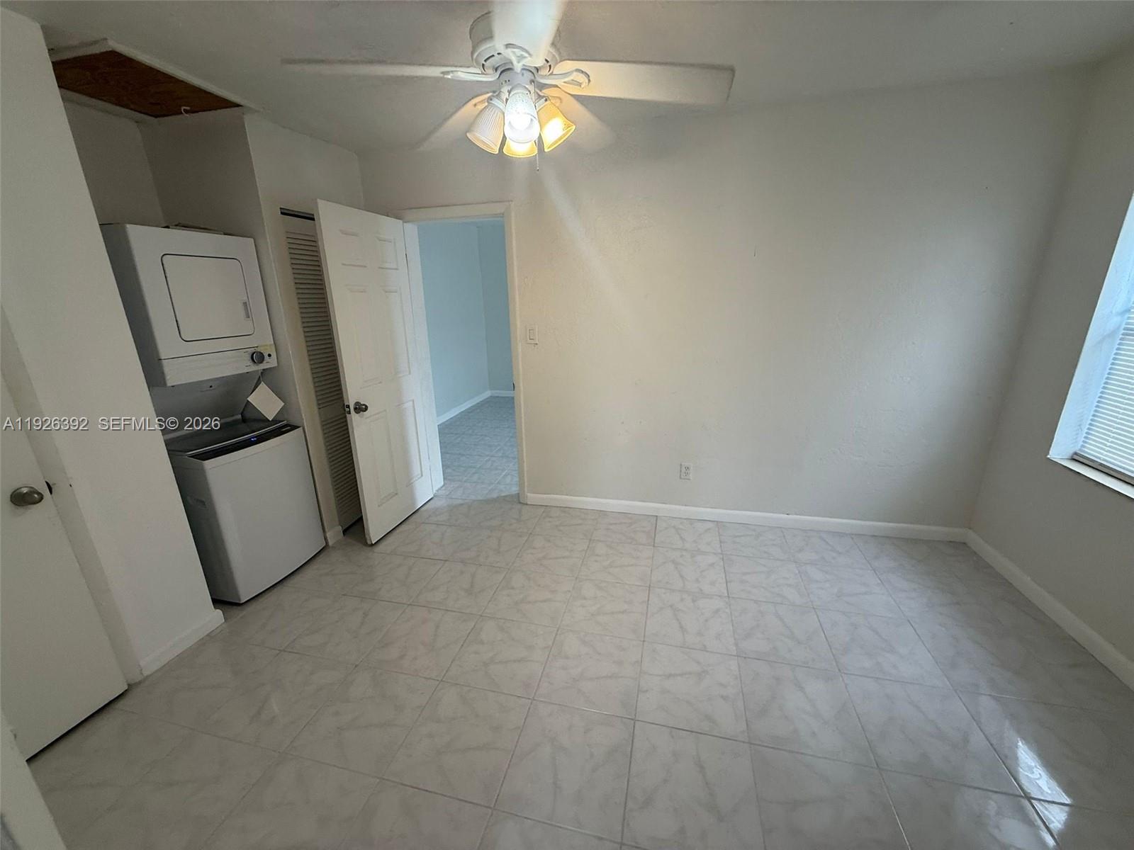 815 Foster Road, Unit 1 Hallandale Beach, FL 33009 - Photo 9 of 10