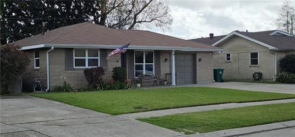 $199,900 | 1621 Gulizo Drive, Marrero, LA 70072