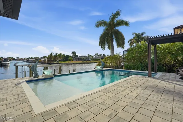 $1,575,000 | 2728 Southwest 25th Street, Cape Coral, FL 33914