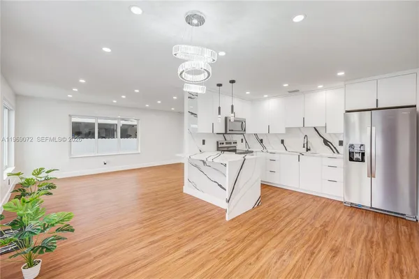 $640,000 | 2520 Northwest 108th Street, Miami, FL 33167
