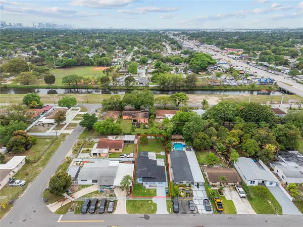 $640,000 | 2520 Northwest 108th Street, Miami, FL 33167