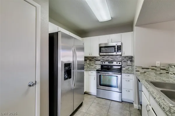 $1,395 | 2300 East Silverado Ranch Boulevard, Unit 1192, Las Vegas, NV 89123