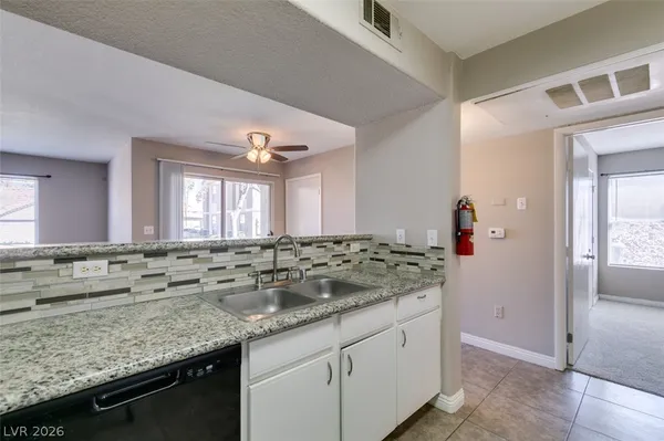 $1,395 | 2300 East Silverado Ranch Boulevard, Unit 1192, Las Vegas, NV 89123