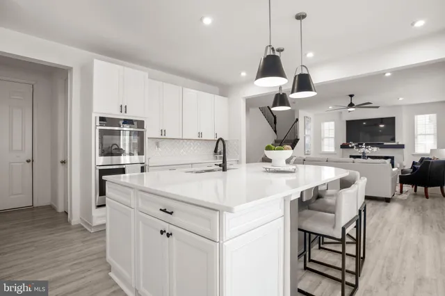 $799,000 | 108 Hibiscus Drive, Stafford, VA 22554