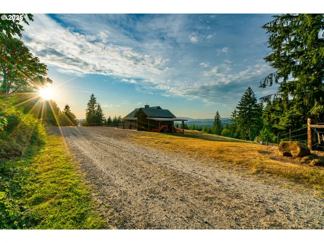 $2,595,000 | 33510 Northeast Kelly Road, Yacolt, WA 98675