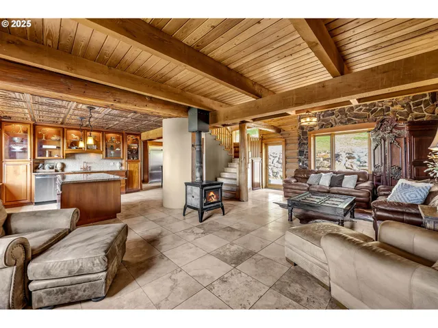$2,595,000 | 33510 Northeast Kelly Road, Yacolt, WA 98675