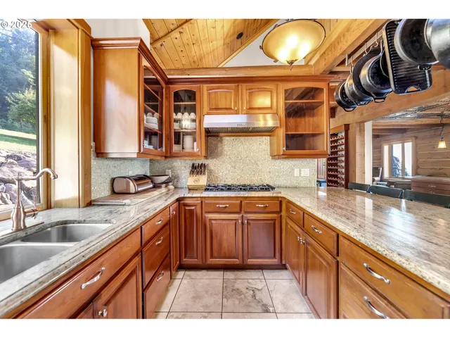 $2,595,000 | 33510 Northeast Kelly Road, Yacolt, WA 98675