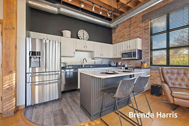 $349,900 | 633 Elliott Avenue, Unit 312, Grand Haven, MI 49417