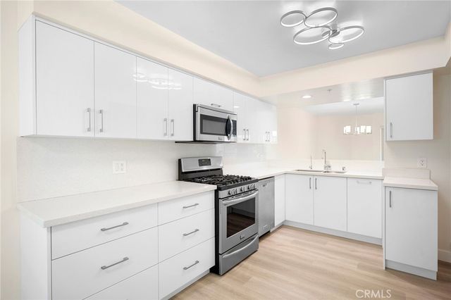 $4,300 | 918 East Harvard Street, Unit C, Glendale, CA 91205