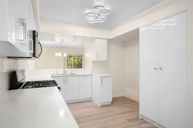 $4,300 | 918 East Harvard Street, Unit C, Glendale, CA 91205