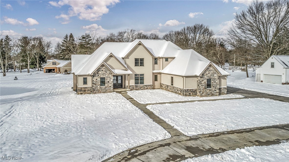 4470 Lander Road Chagrin Falls, OH 44022 - Photo 5 of 50 Gallery Image 5