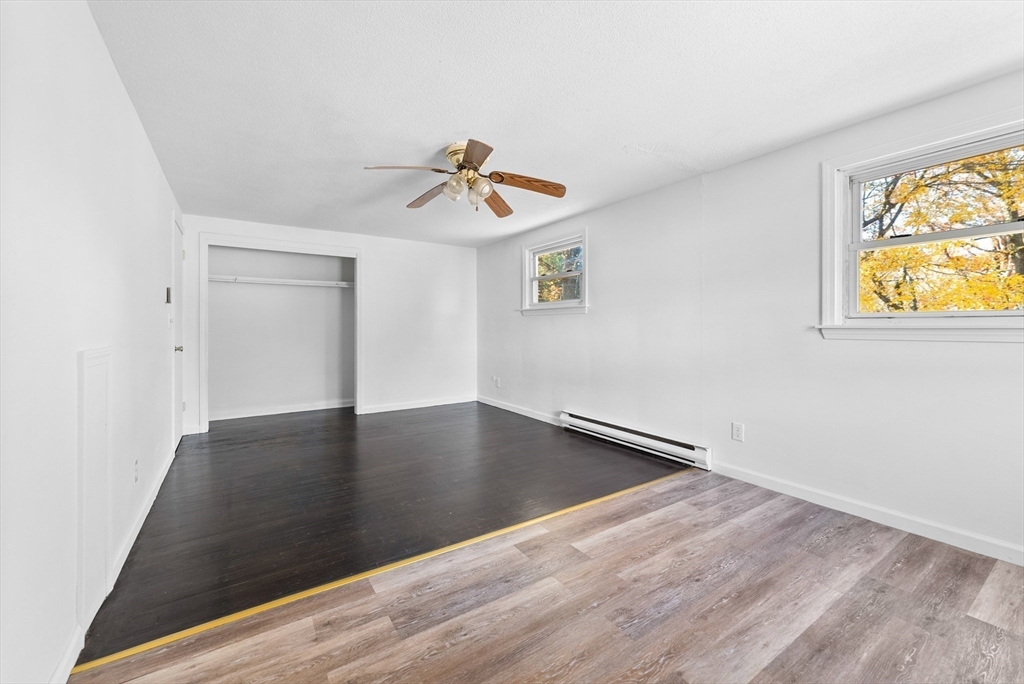 361 Newhouse Street Springfield, MA 01118 - Photo 13 of 42 Gallery Image 13
