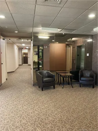 $16 | 5 Shaws Cove, New London, CT 06320