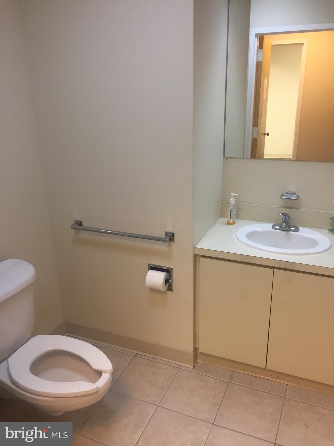 1272 Providence Road Clifton Heights, PA 19018 - Photo 17 of 20