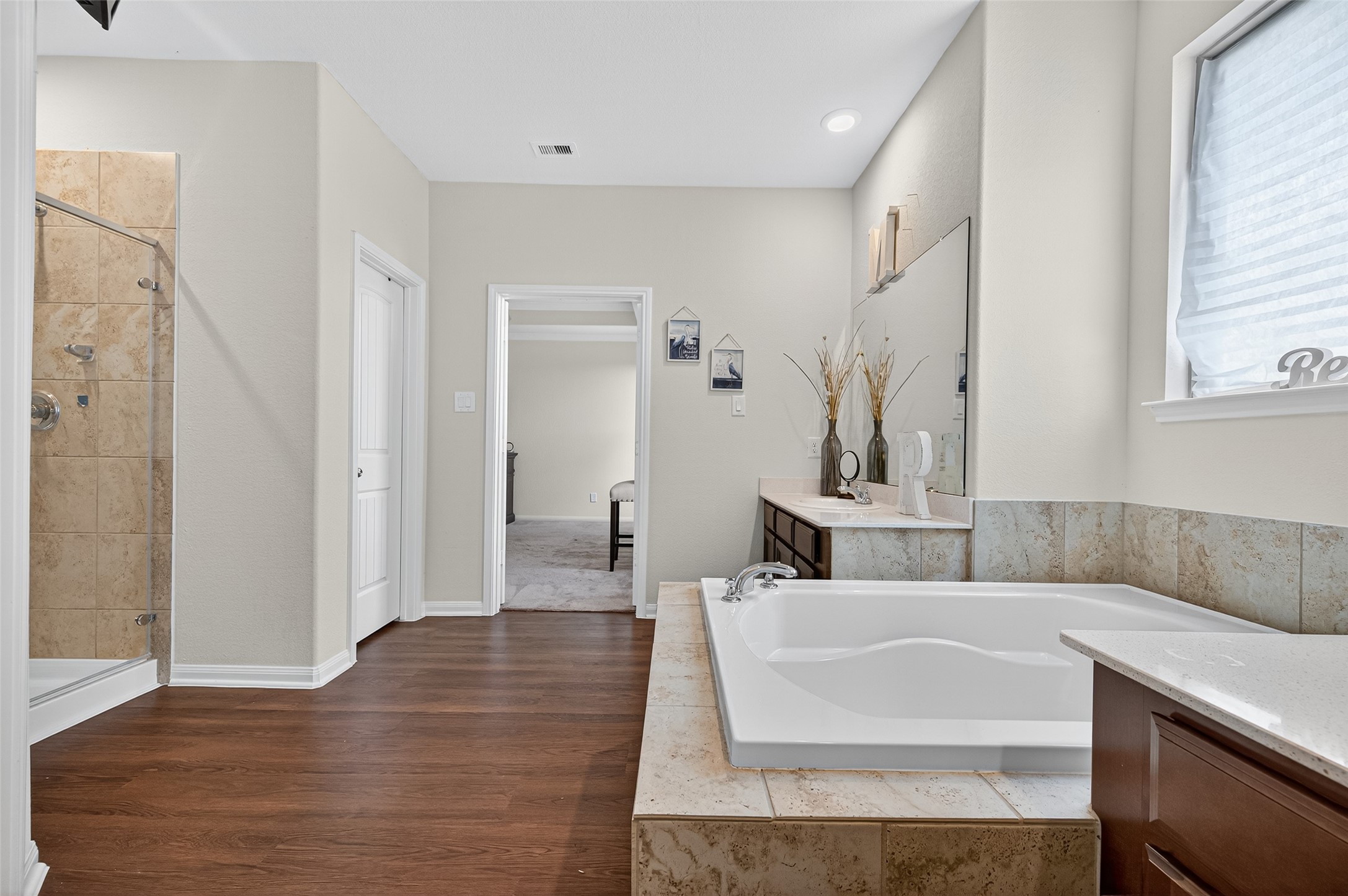 8007 Lehman Road Beasley, TX 77417 - Photo 38 of 47 a living room with furniture and a large window
