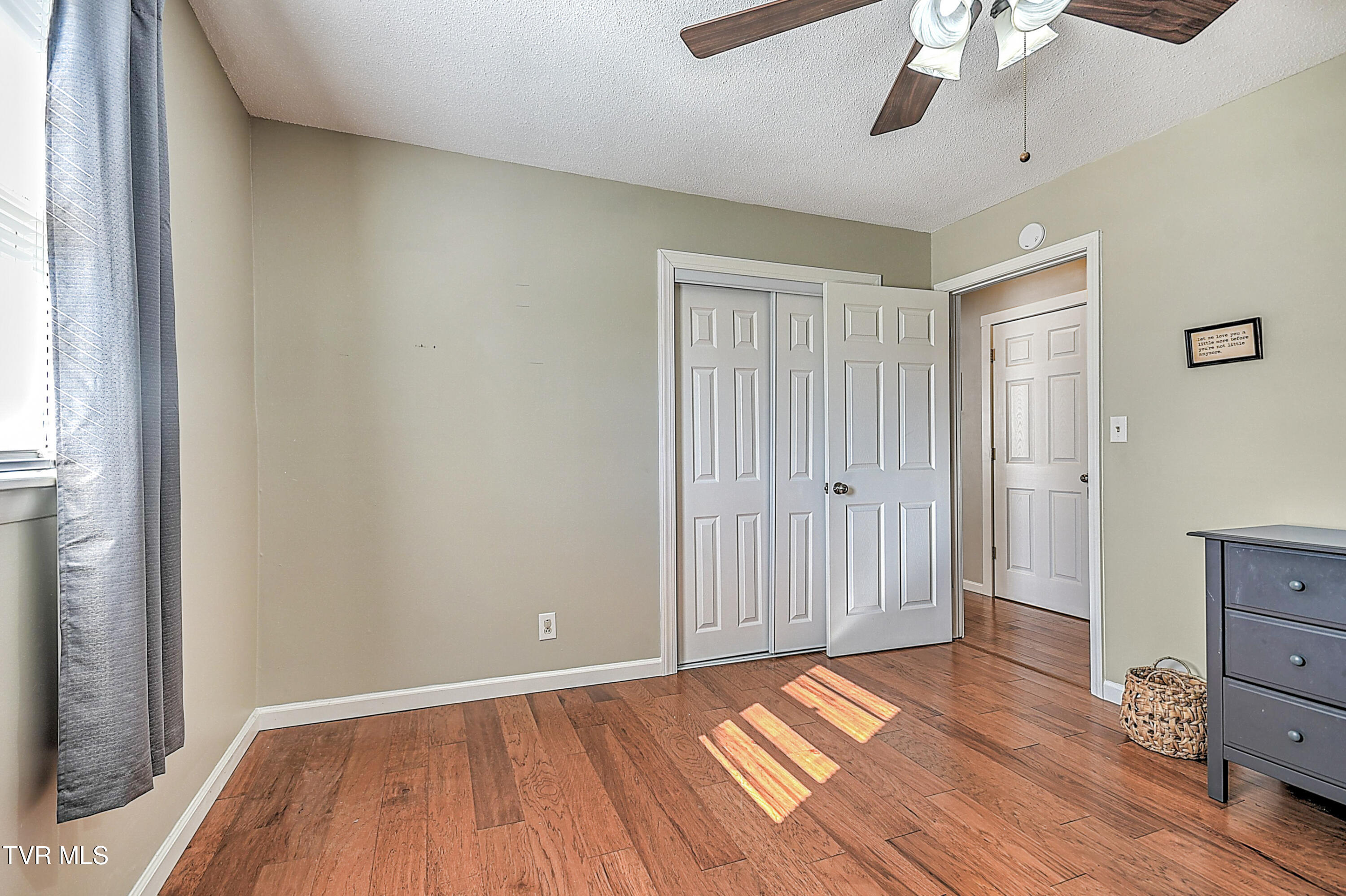 301 Colonial Circle Greeneville, TN 37745 - Photo 17 of 40 301 Colonial Cir JK-19