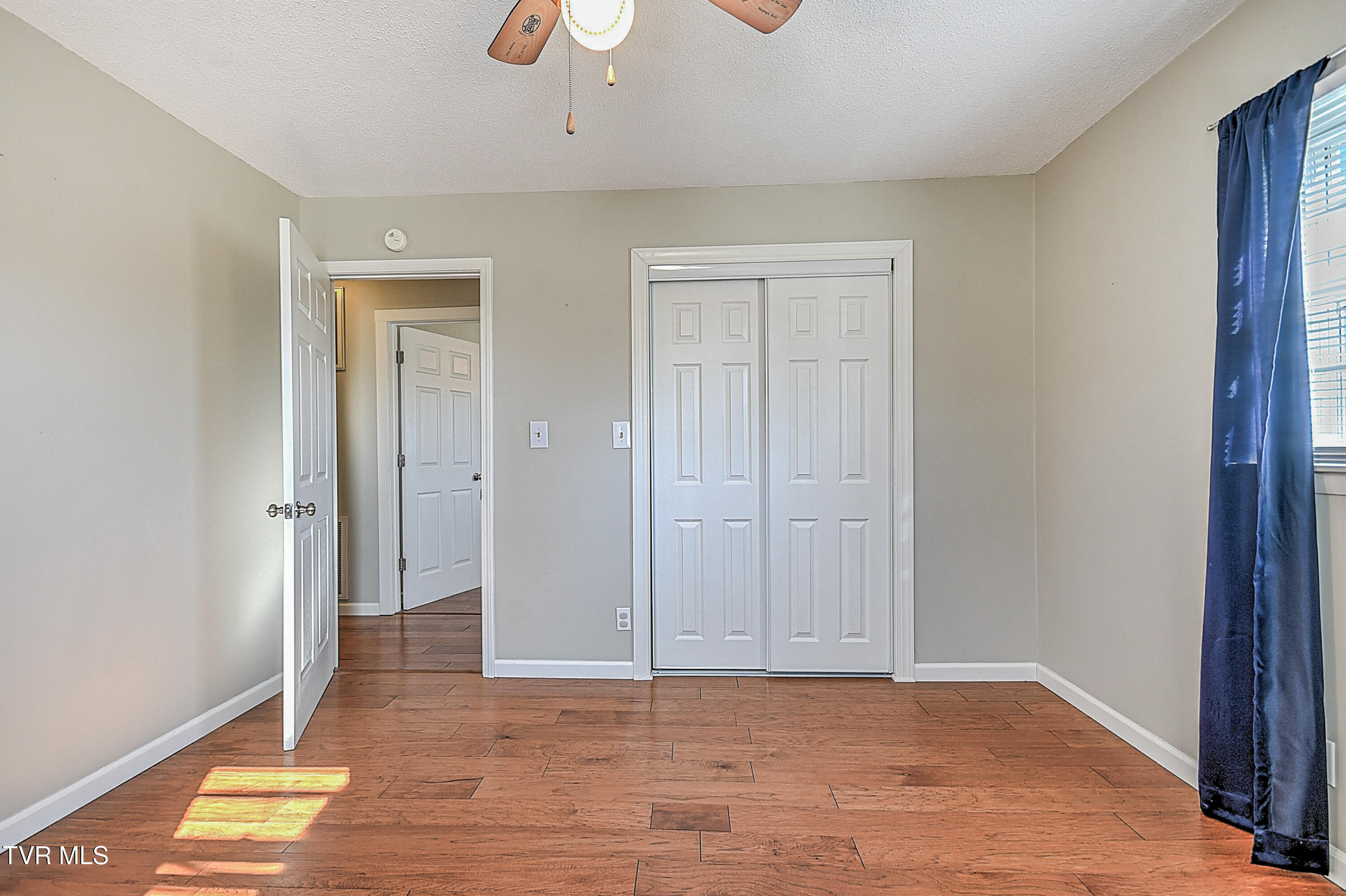 301 Colonial Circle Greeneville, TN 37745 - Photo 22 of 40 301 Colonial Cir JK-24