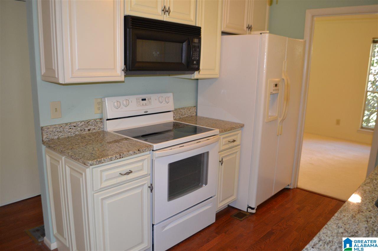 1733 Magnolia Street Gardendale, AL 35071 - Photo 8 of 40
