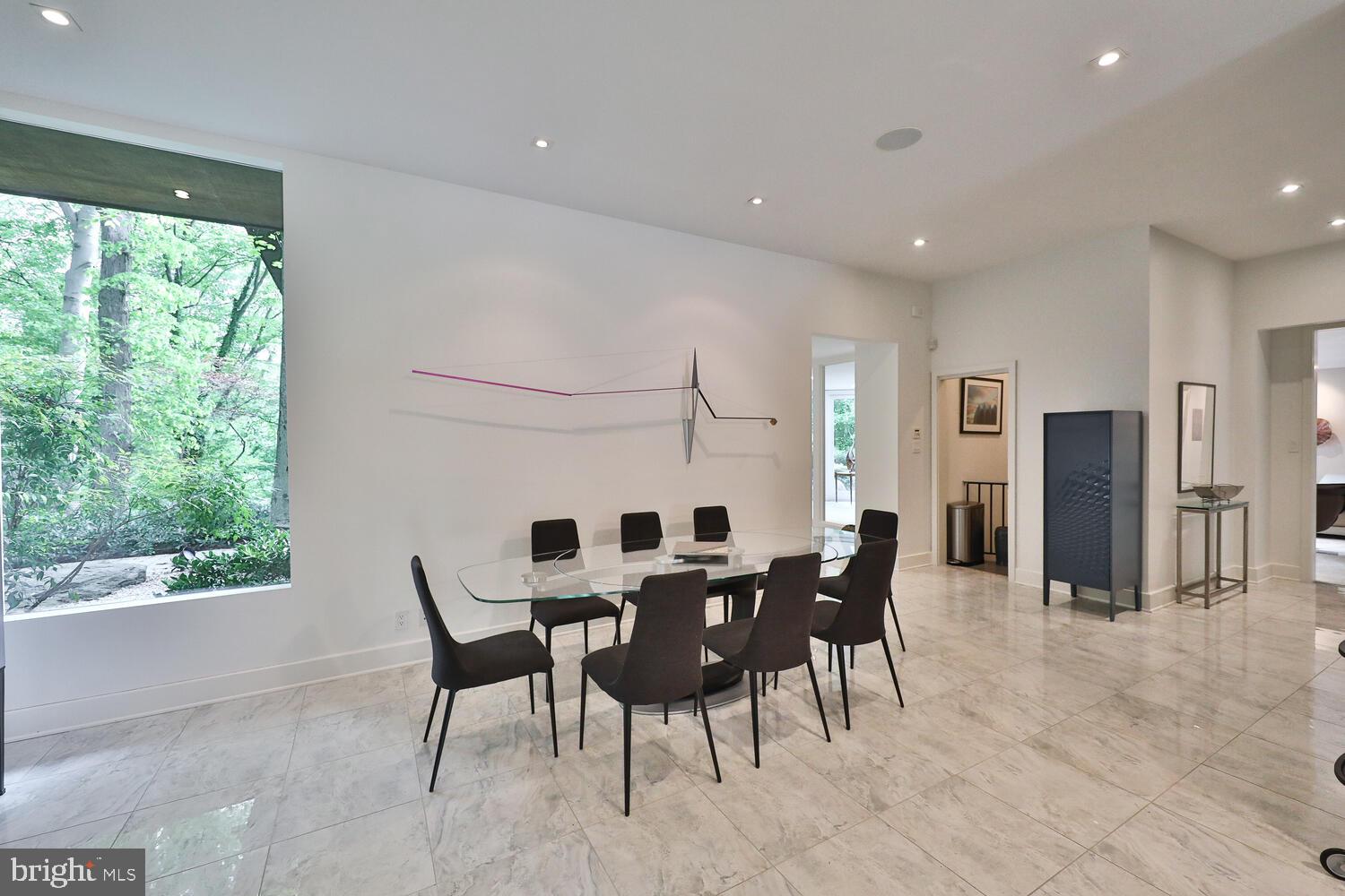 4126 Apalogen Road Philadelphia, PA 19129 - Photo 17 of 96