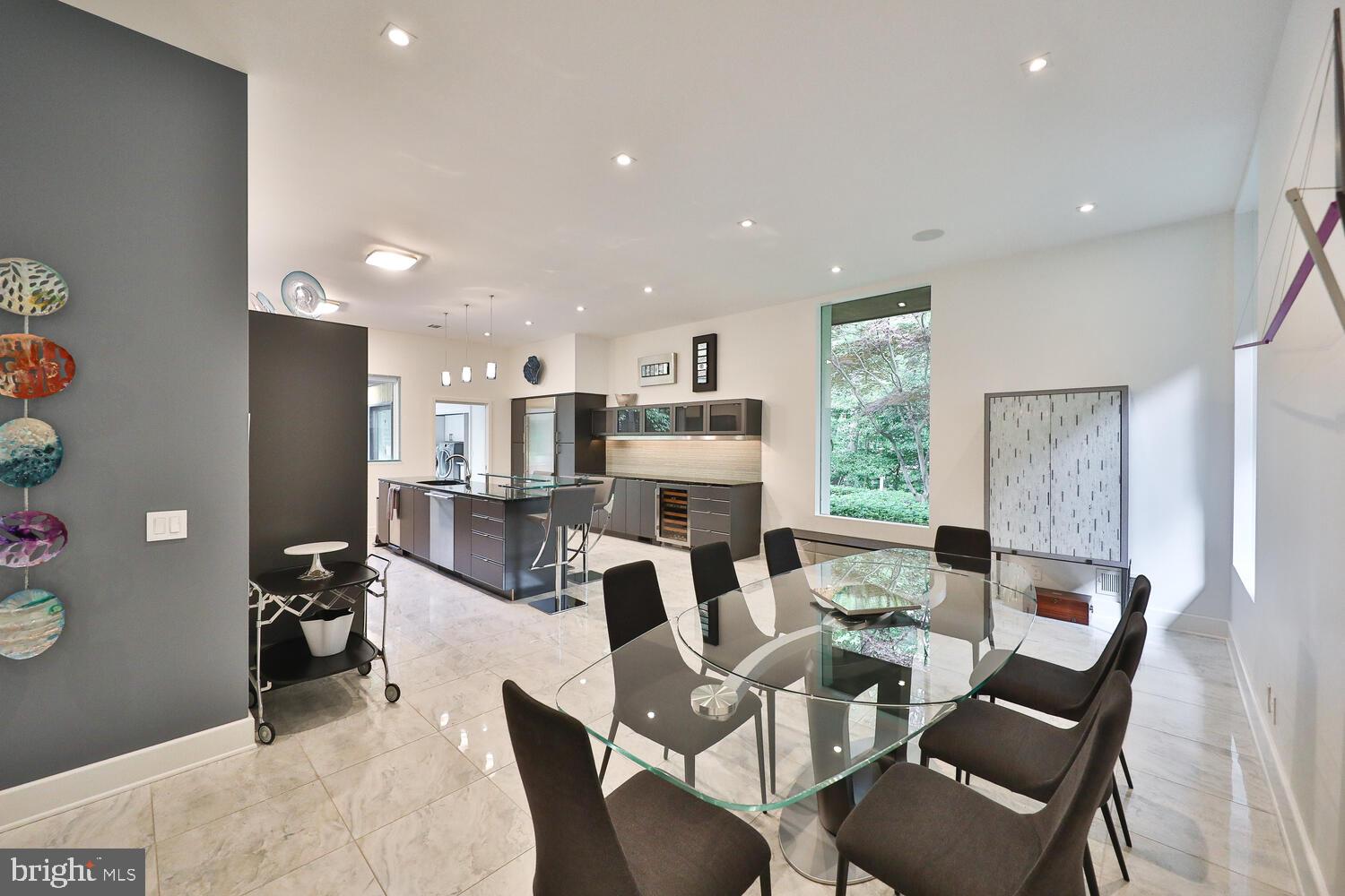 4126 Apalogen Road Philadelphia, PA 19129 - Photo 18 of 96