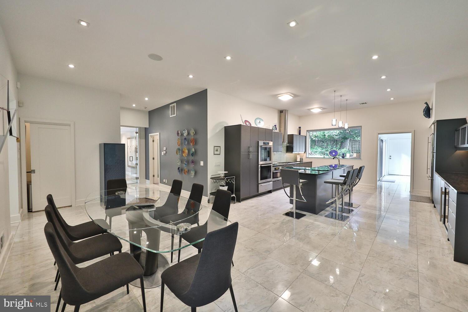 4126 Apalogen Road Philadelphia, PA 19129 - Photo 19 of 96