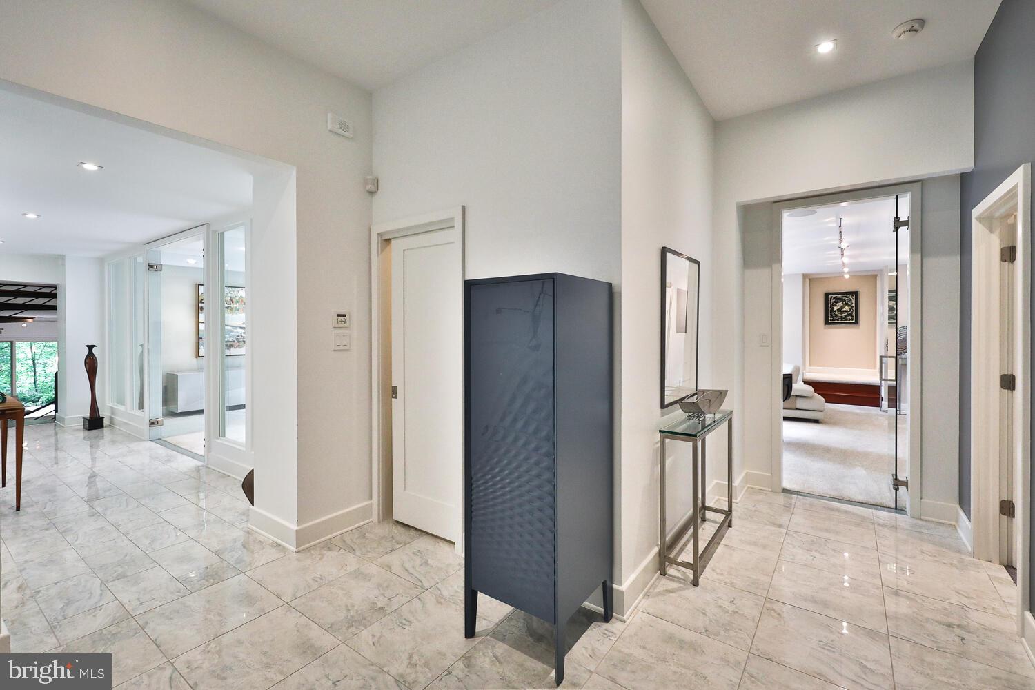 4126 Apalogen Road Philadelphia, PA 19129 - Photo 22 of 96