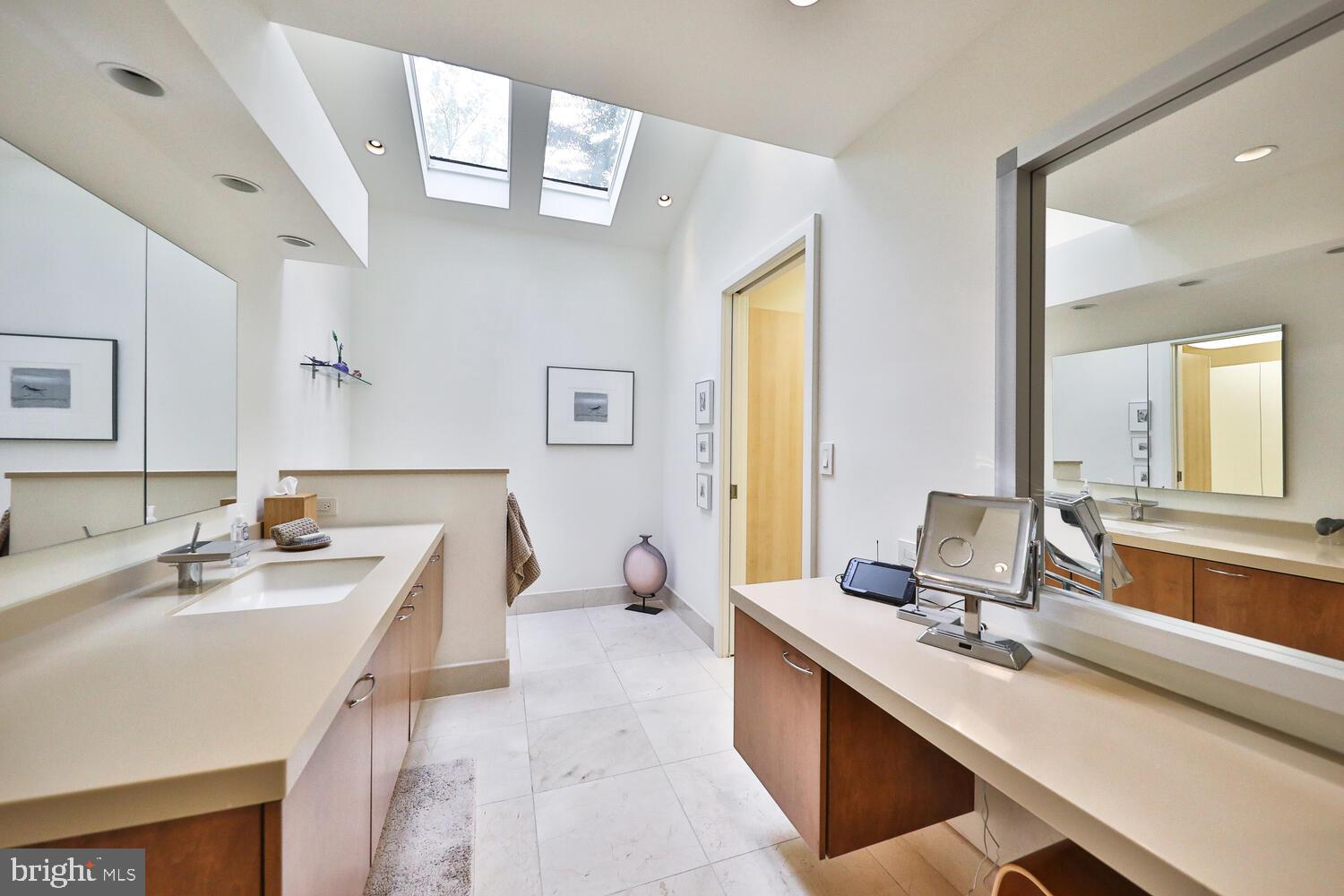 4126 Apalogen Road Philadelphia, PA 19129 - Photo 37 of 96