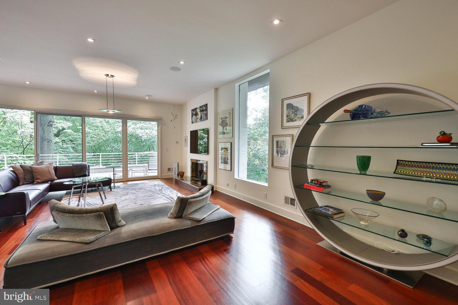 4126 Apalogen Road Philadelphia, PA 19129 - Photo 54 of 96