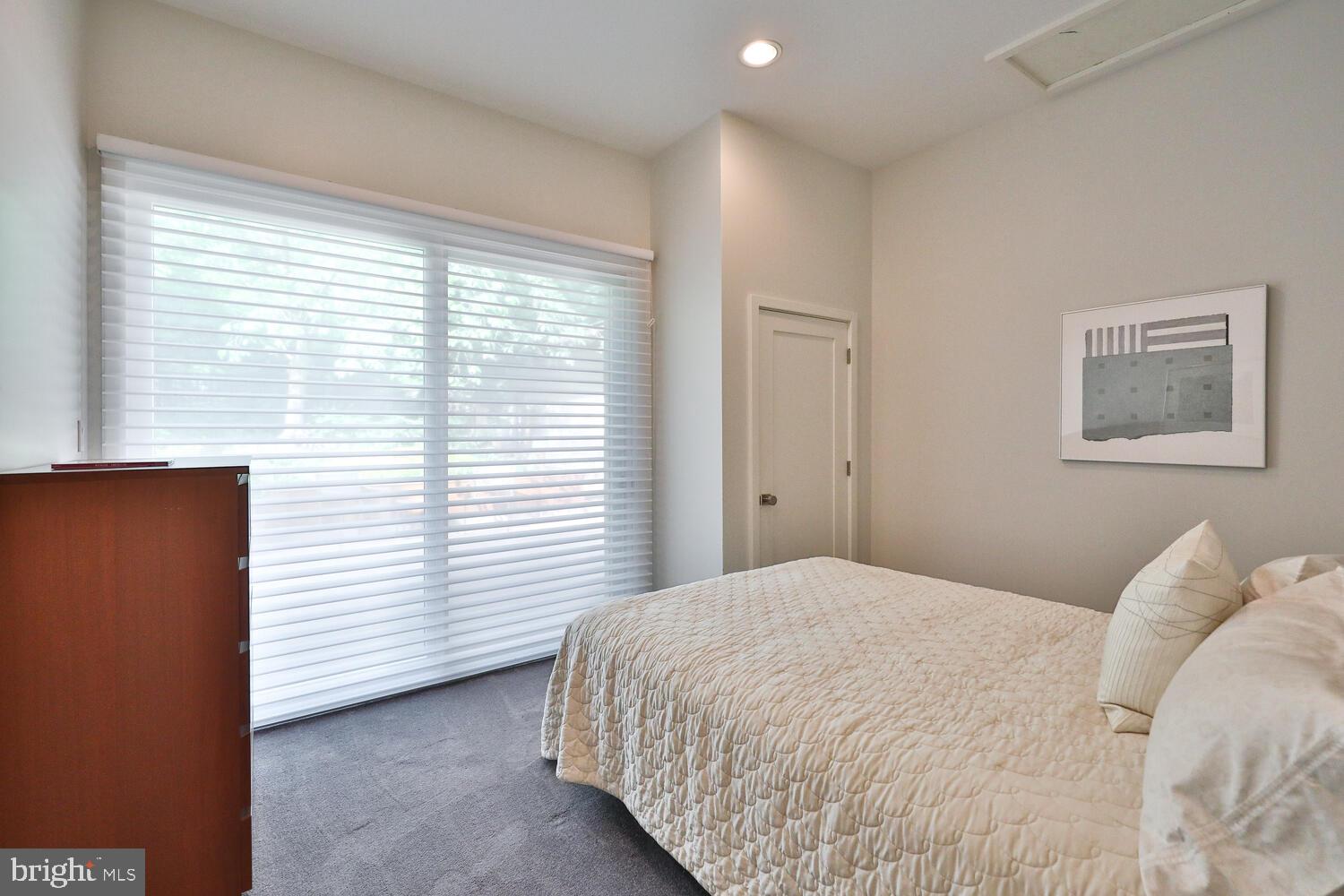 4126 Apalogen Road Philadelphia, PA 19129 - Photo 64 of 96