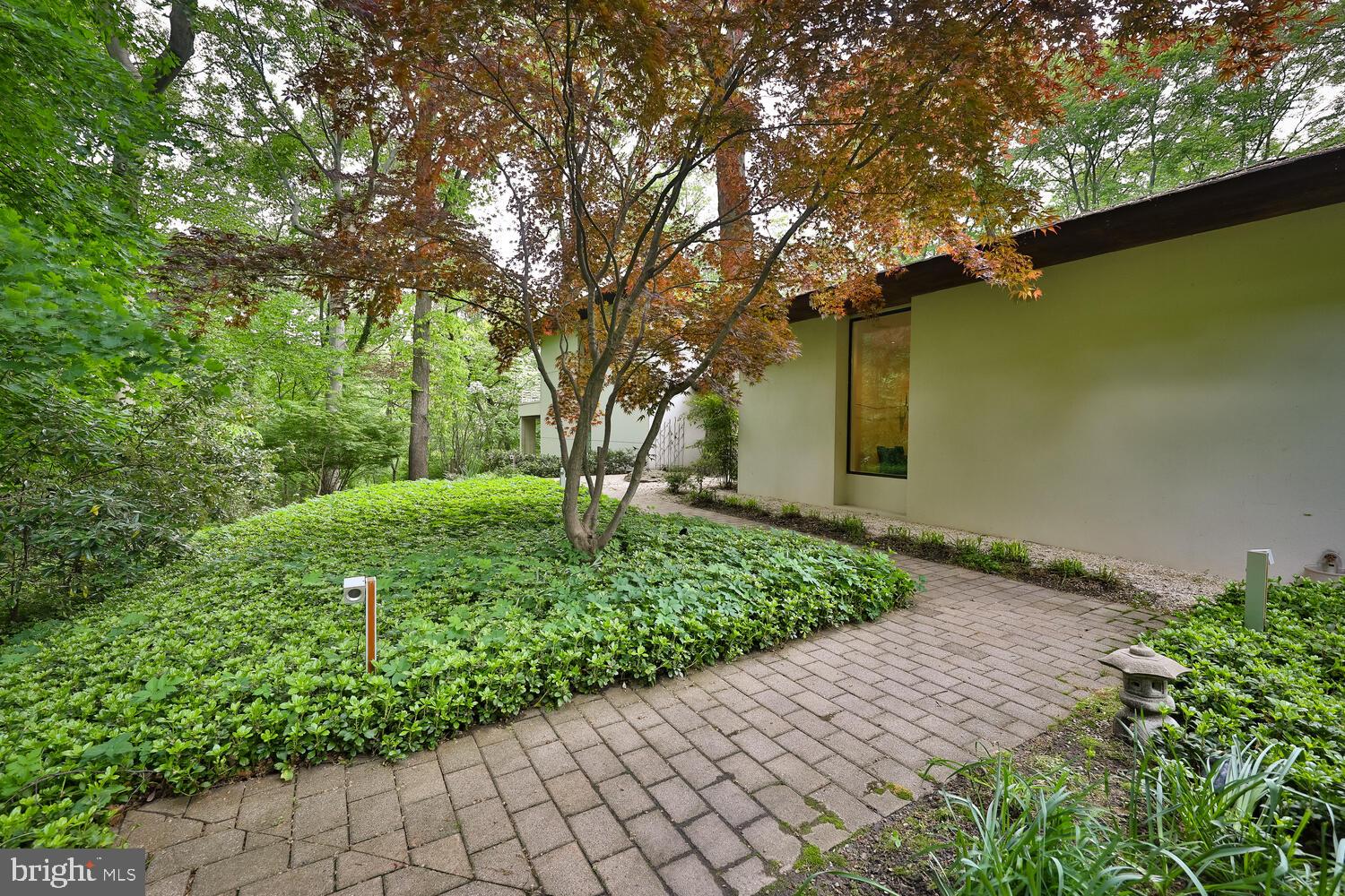 4126 Apalogen Road Philadelphia, PA 19129 - Photo 7 of 96