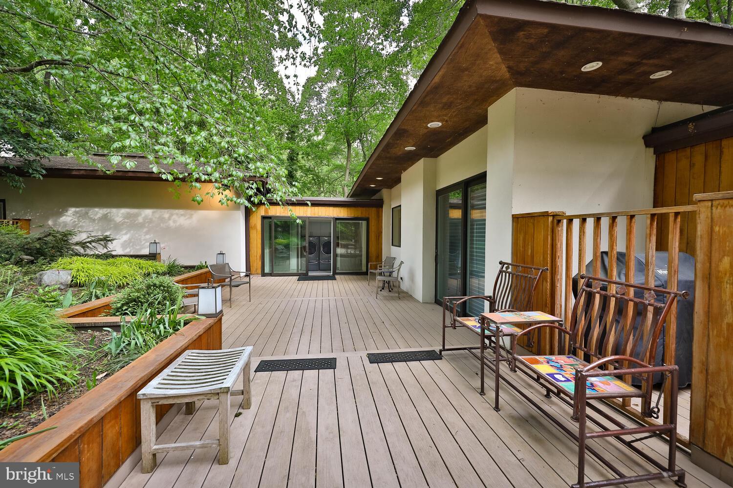 4126 Apalogen Road Philadelphia, PA 19129 - Photo 88 of 96