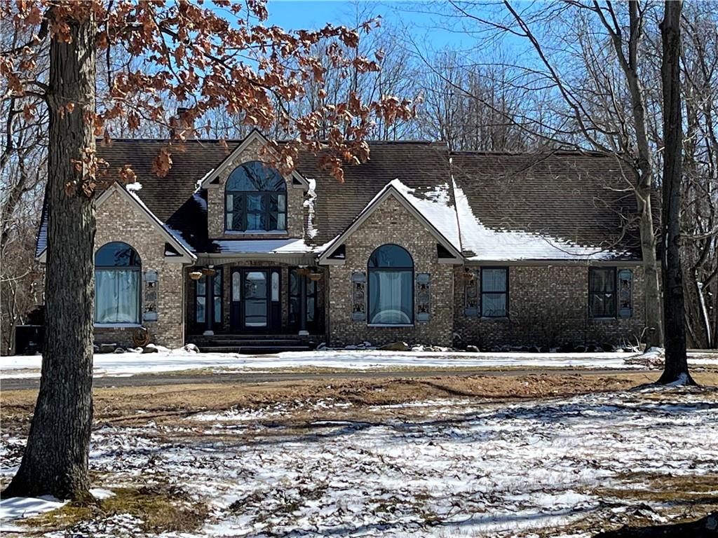 212 Carrier Road Transfer, PA 16154 - Photo 1 of 1 Gallery Image 1