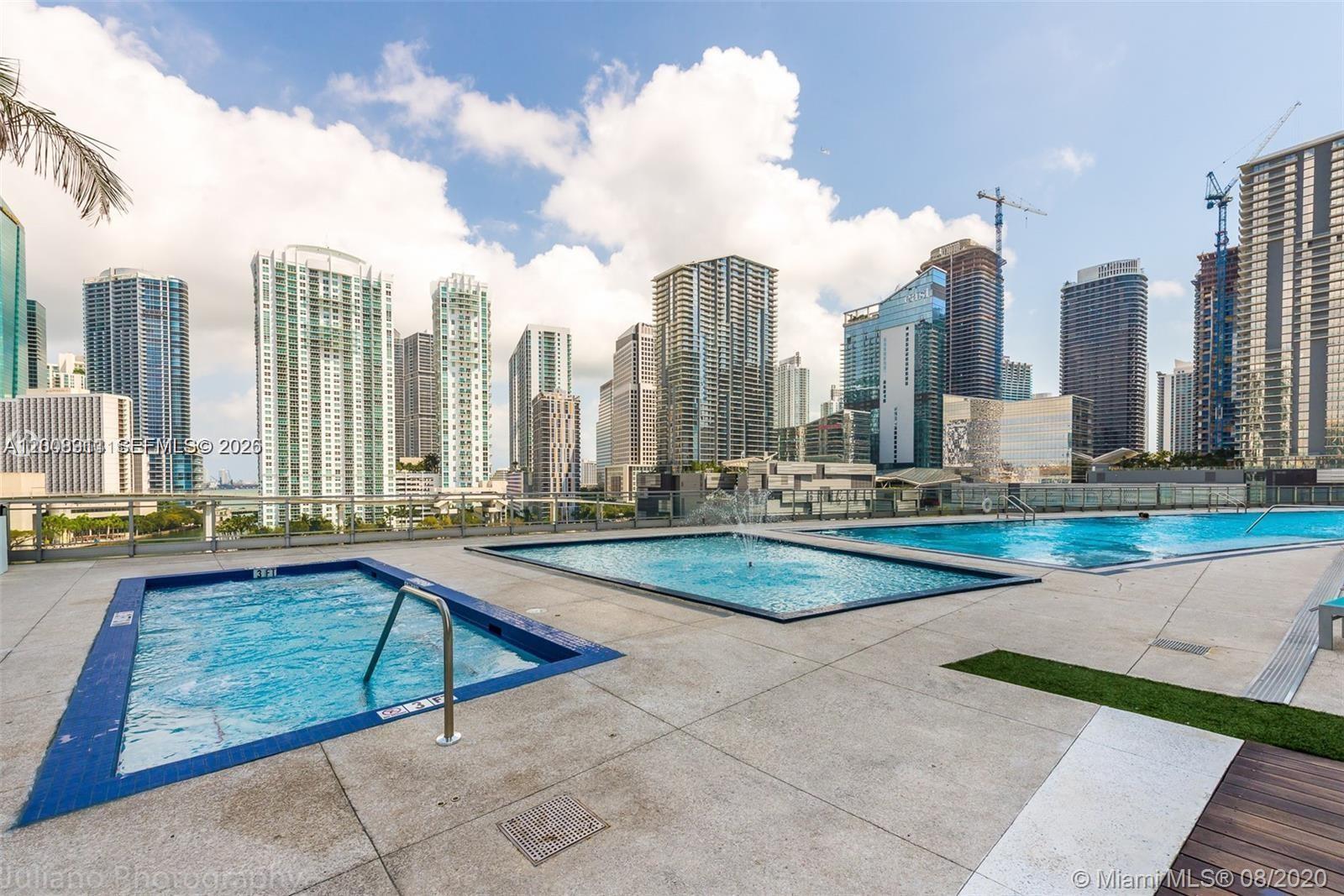 92 Southwest 3rd Street, Unit 2510 Miami, FL 33130 - Photo 14 of 35 a view of a city with tall buildings