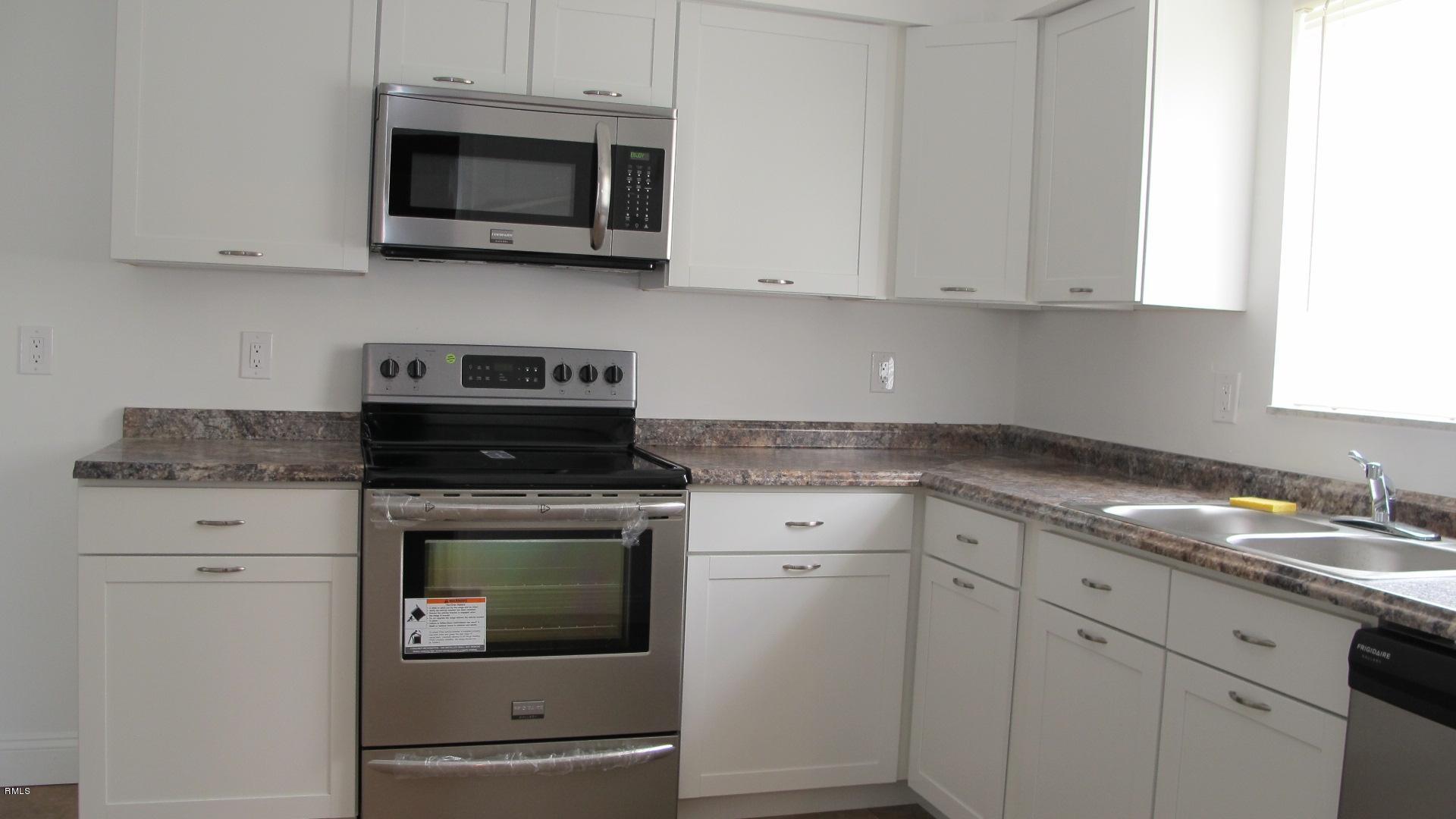 11143 Mustang Street Boca Raton, FL 33428 - Photo 1 of 16 Brand new kitchen!