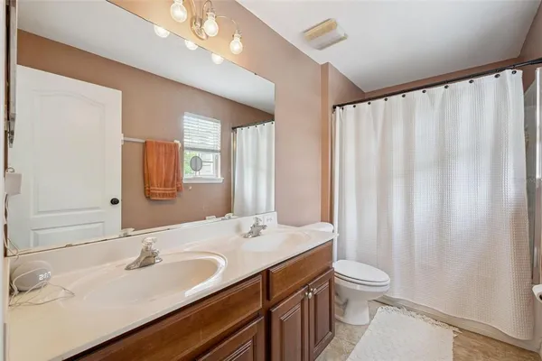 $2,350 | 13252 Silver Strand Falls Drive, Orlando, FL 32824